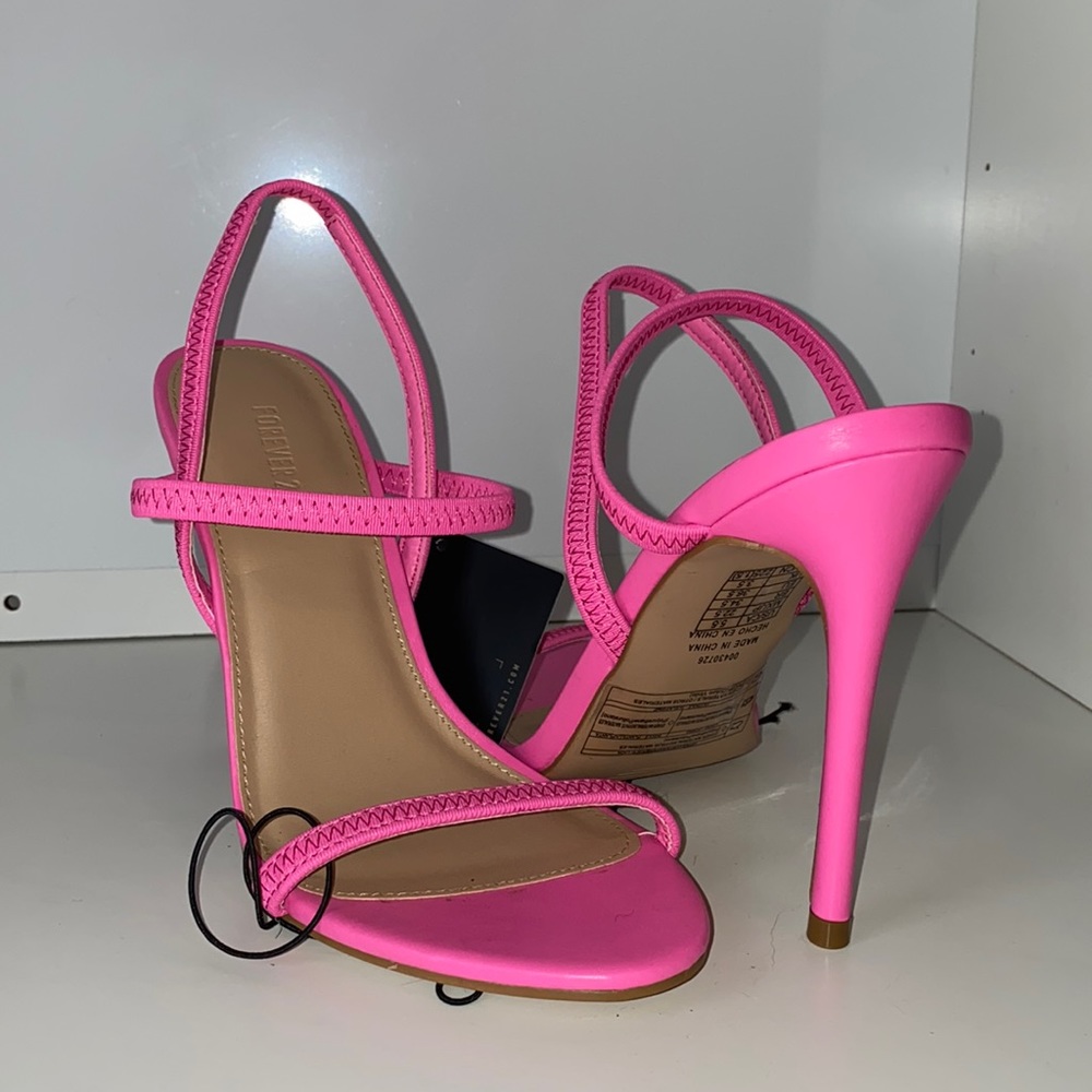 NWT F21 Heels